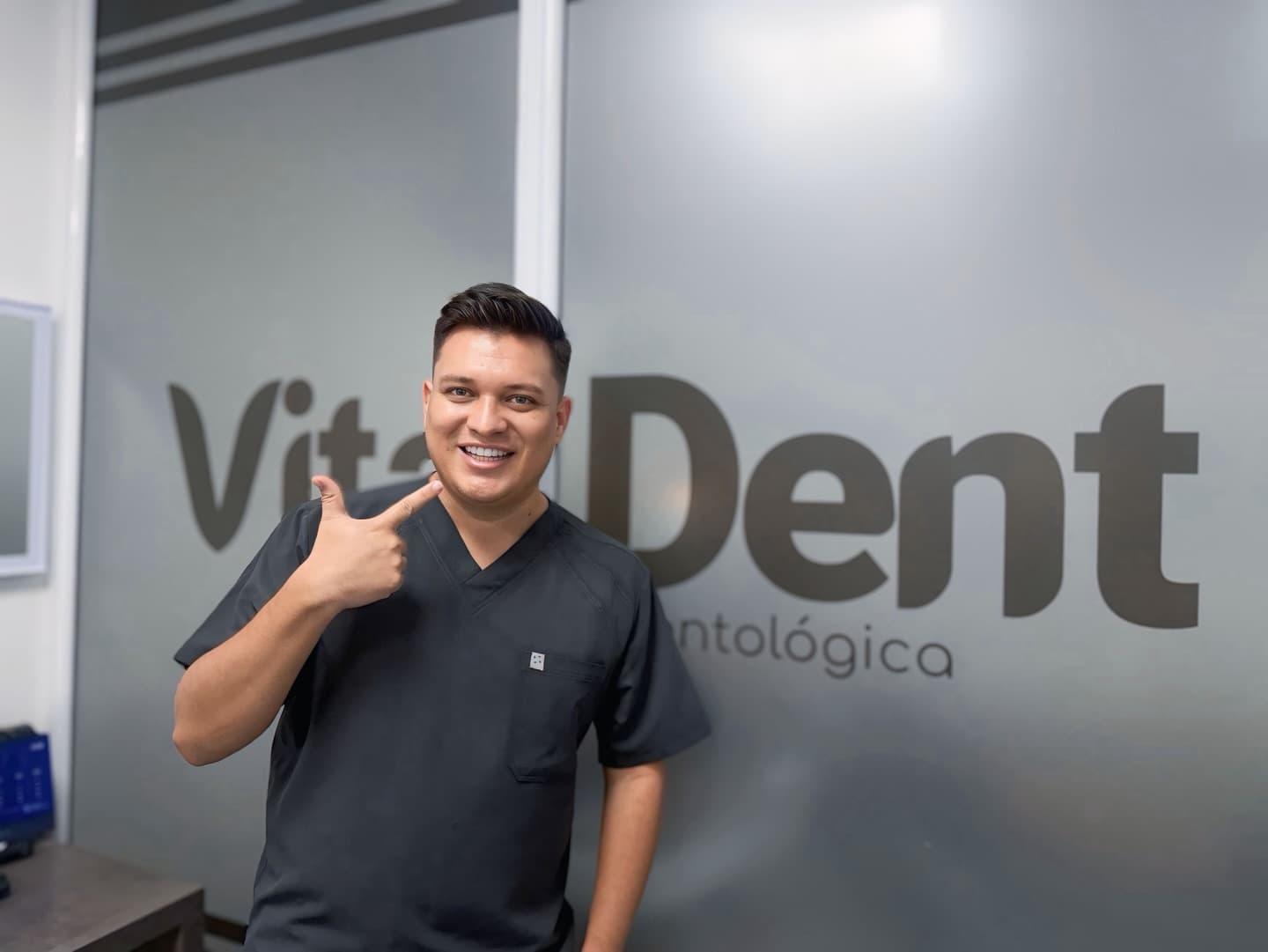 Dr. Jonatan Duarte